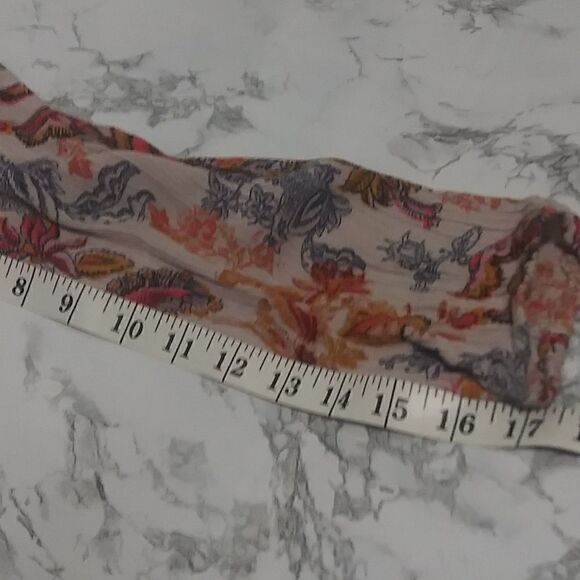 - RED boho cropped faux wrap top - Picture 9 of 12